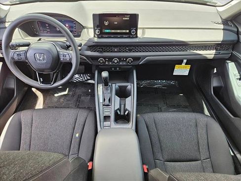 Used 2025 Honda Accord LX image 22