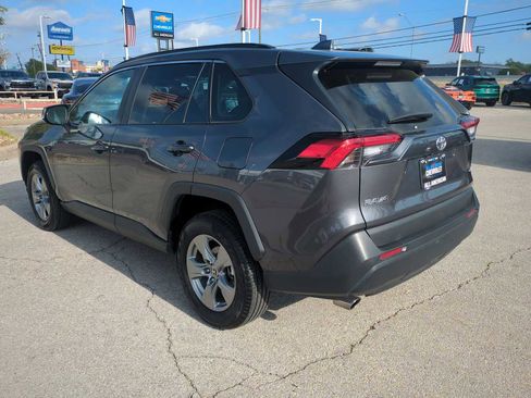 Used 2024 Toyota RAV4 XLE FWD image 6