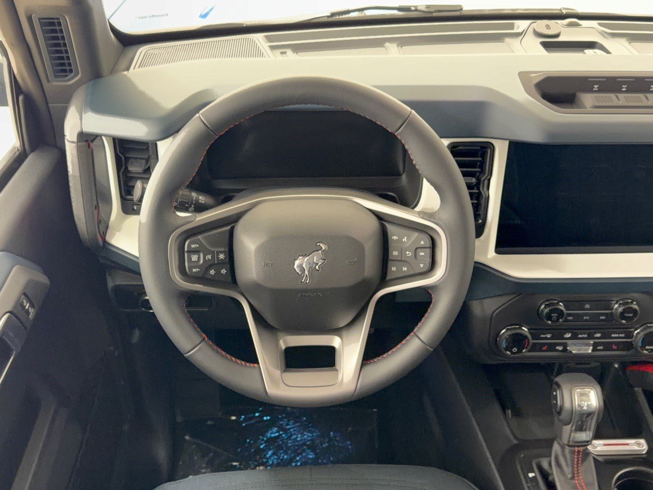 New 2026 Ford Bronco Heritage Edition AWD/4WD image 10