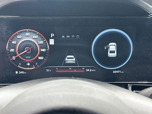 Used 2024 Hyundai Elantra SEL FWD image 27