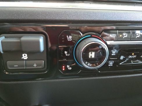 New 2026 Chevrolet Silverado 2500 LTZ w/ LTZ Convenience Package image 10