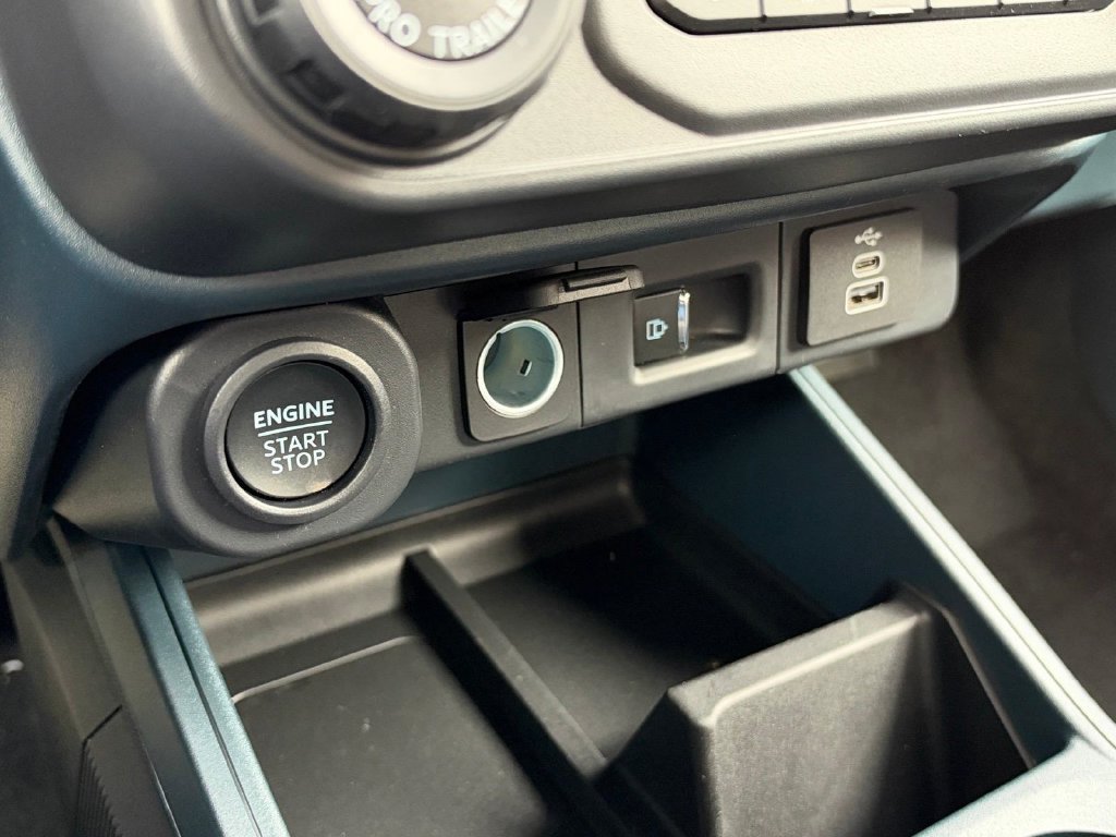 New 2026 Ford Maverick Tremor AWD/4WD image 25