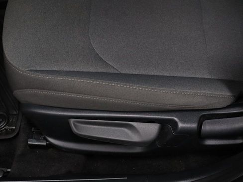 Used 2025 Kia K4 LXS image 22