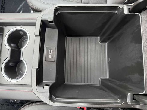 Used 2022 Chevrolet Tahoe RST image 38