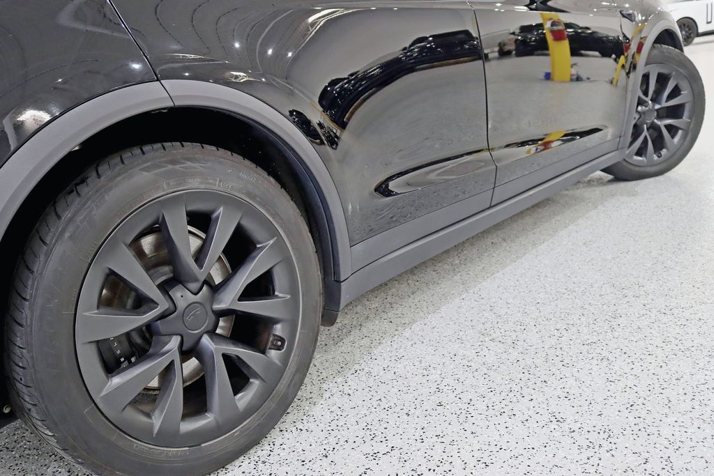 Used 2022 Tesla Model X Plaid AWD/4WD image 11