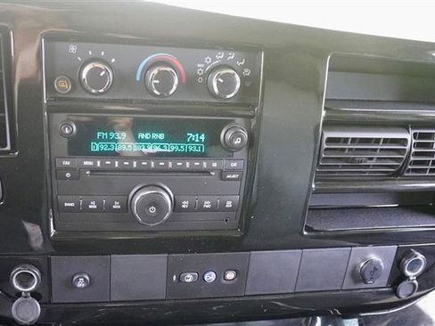 Used 2014 Chevrolet Express 1500 image 23