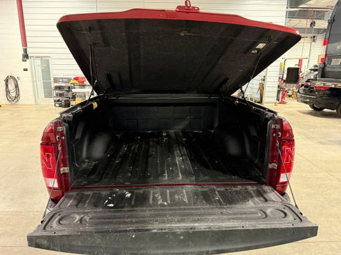 Used 2014 RAM 1500 Big Horn image 28