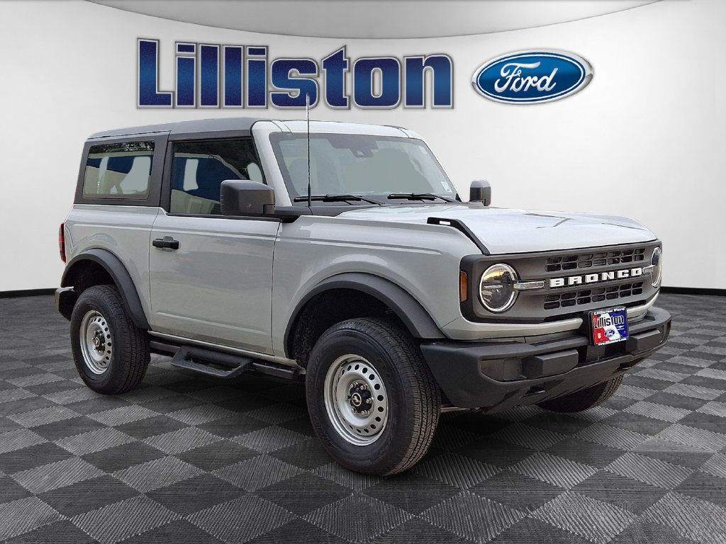 Used 2026 Ford Bronco 2-Door AWD/4WD image 3
