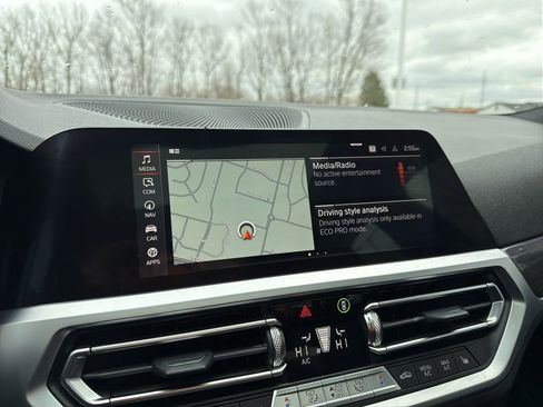 Used 2020 BMW 330i xDrive Sedan w/ Convenience Package image 28