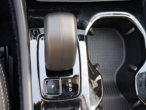 New 2026 Volvo XC40 B5 Ultra w/ Climate Package image 11