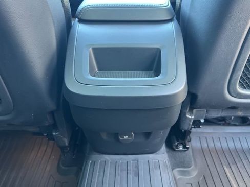 Certified 2023 Volvo XC60 B5 Plus image 21