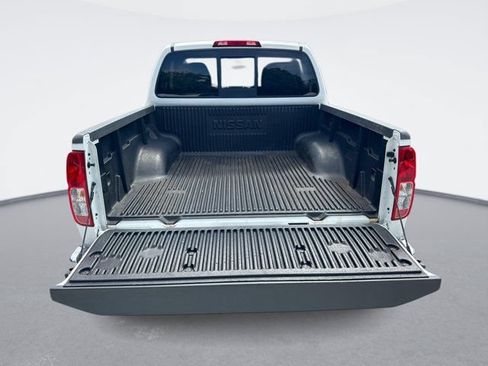 Used 2019 Nissan Frontier SV RWD image 14