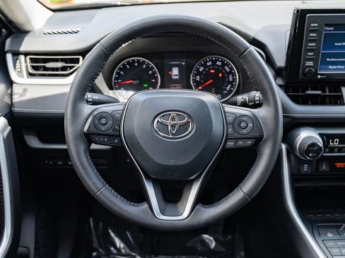Used 2022 Toyota RAV4 XLE w/ XLE Grade Weather Package AWD/4WD image 12
