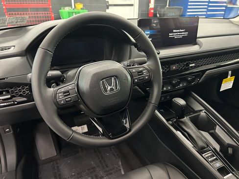 New 2026 Honda Accord EX-L image 11