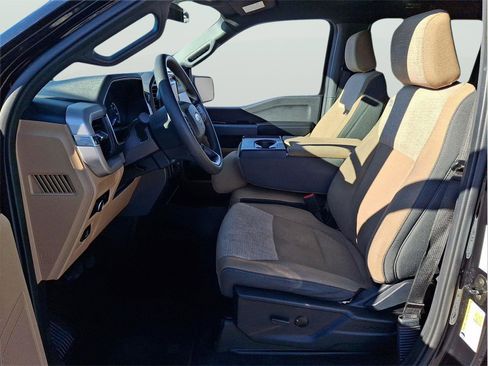 Used 2023 Ford F150 XLT AWD/4WD image 12
