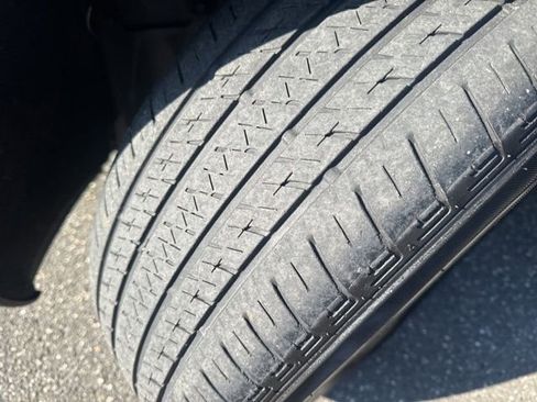 Used 2023 Honda CR-V EX-L image 12