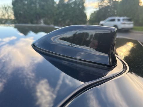 Used 2021 Toyota Prius LE w/ Carpet Mat Package (TMS) FWD image 24