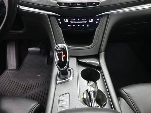 Used 2019 Cadillac XT5 Premium Luxury AWD/4WD image 13