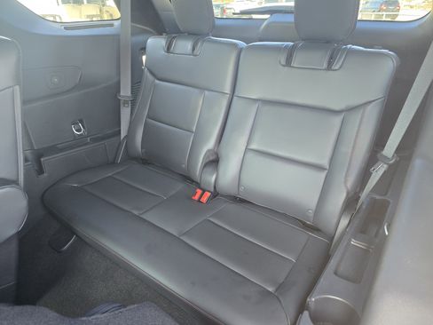 Used 2025 Ford Explorer ST image 10