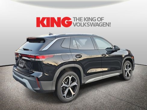 New 2026 Volkswagen Tiguan SE image 3