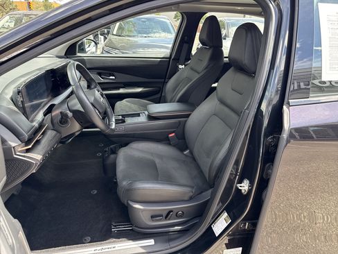 Certified 2024 Nissan Ariya AWD image 18