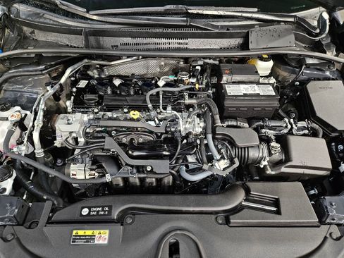 Used 2025 Toyota Corolla SE image 19