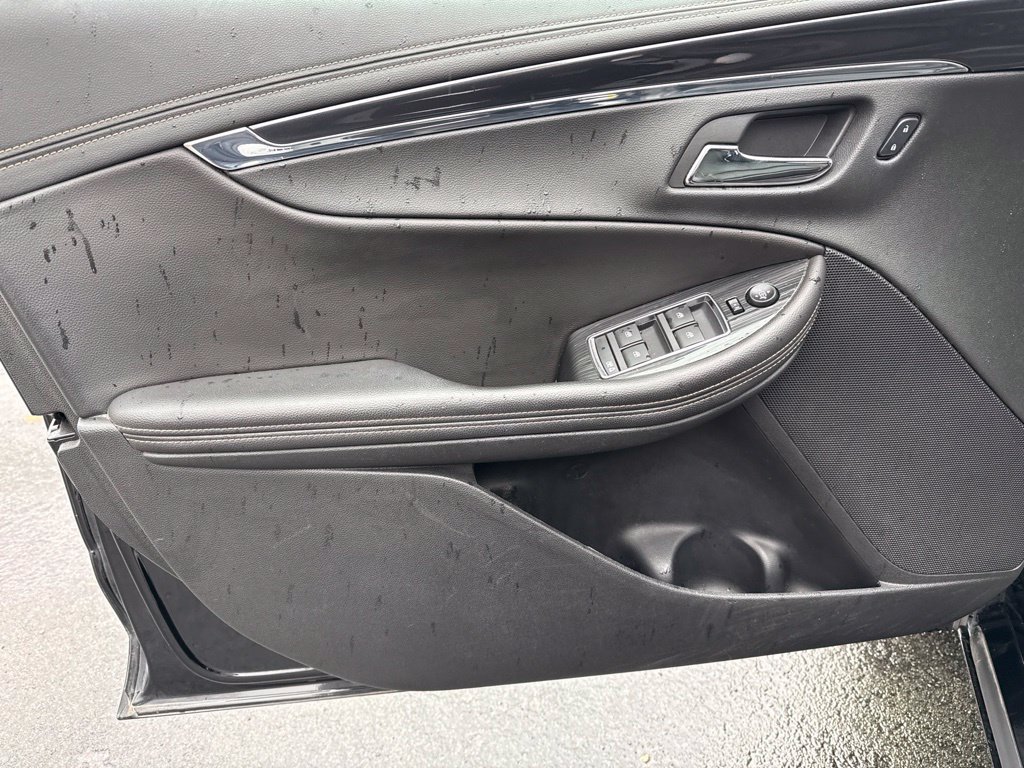 Used 2017 Chevrolet Impala Premier FWD image 24