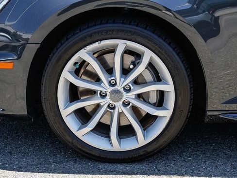 Used 2019 Audi A4 2.0T Premium Plus AWD/4WD image 11