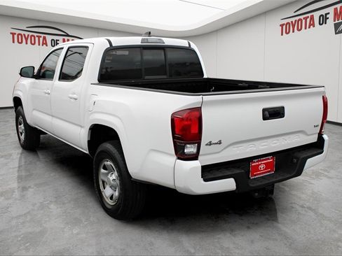 Certified 2021 Toyota Tacoma SR image 3