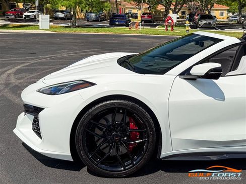 Used 2025 Chevrolet Corvette Z06 RWD image 43