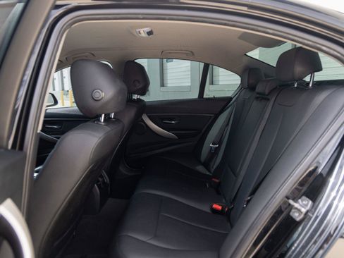 Used 2015 BMW 320i xDrive Sedan AWD/4WD image 26