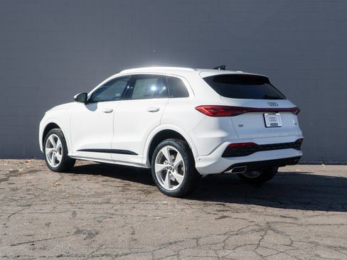 New 2025 Audi Q5 Premium Plus image 4