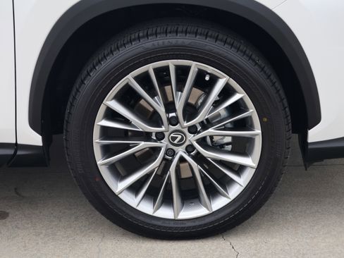 Used 2025 Lexus NX 350 AWD w/ Accessory Package (2T) image 11