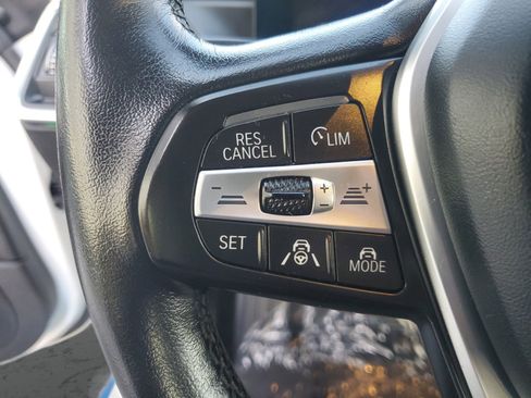 Used 2024 BMW i4 eDrive40 image 30