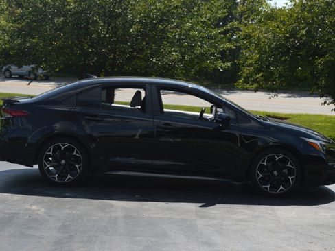 Used 2025 Toyota Corolla FX w/ Convenience Package FWD image 12