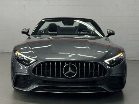 Used 2023 Mercedes-Benz SL 43 AMG w/ Driver Assistance Package image 15