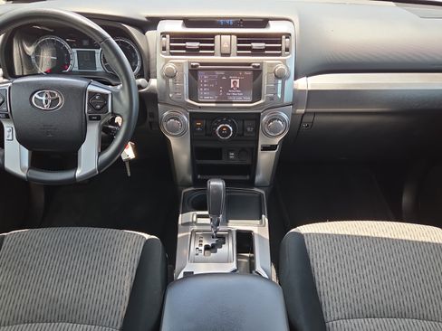 Used 2016 Toyota 4Runner SR5 RWD image 14