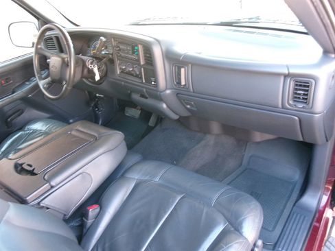 Used 1999 Chevrolet Silverado 1500 LS w/ Firm Ride Suspension Pkg RWD image 22
