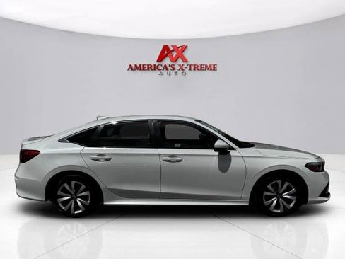 Used 2024 Honda Civic LX image 6