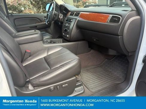 Used 2007 GMC Sierra 1500 SLT w/ SLE/SLT Trailering Package AWD/4WD image 31