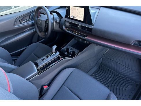 New 2026 Toyota Prius Plug-In Hybrid image 18