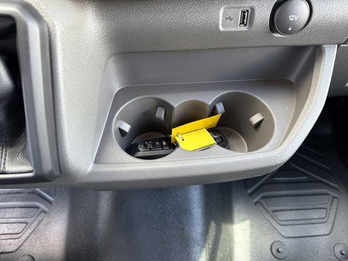 New 2026 Ford Transit 250 148 Medium Roof image 17