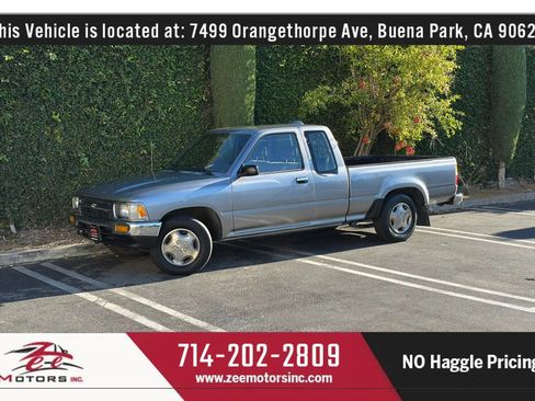 Used 1995 Toyota Pickup DX RWD image 14