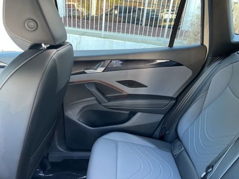 New 2026 Volkswagen Tiguan SE R-Line image 14