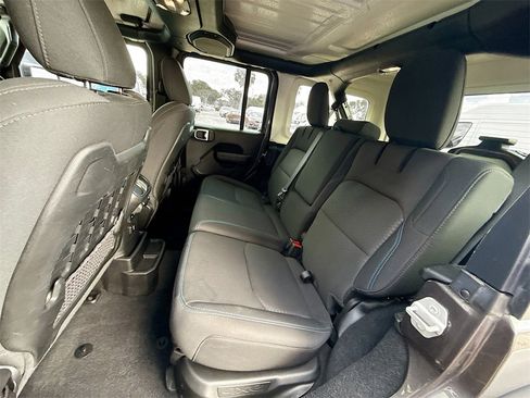 Used 2021 Jeep Wrangler Unlimited Rubicon 4xe w/ Cold Weather Group image 27