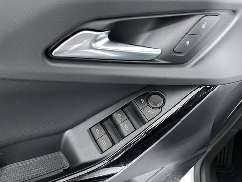 New 2026 Chevrolet Equinox LT image 80