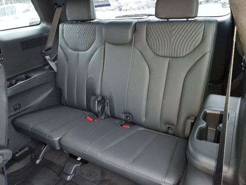 Used 2025 Hyundai Palisade Calligraphy AWD/4WD image 15