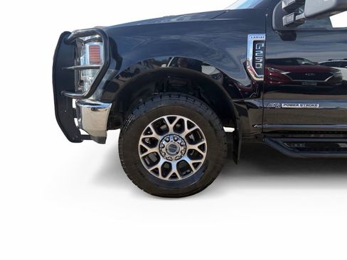 Used 2022 Ford F250 Lariat image 9