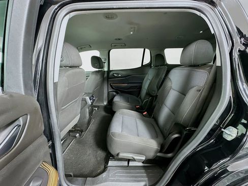 Used 2020 GMC Acadia SLE w/ Driver Convenience Package image 24