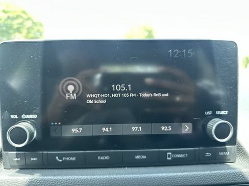 Used 2023 Honda Civic Sport image 25